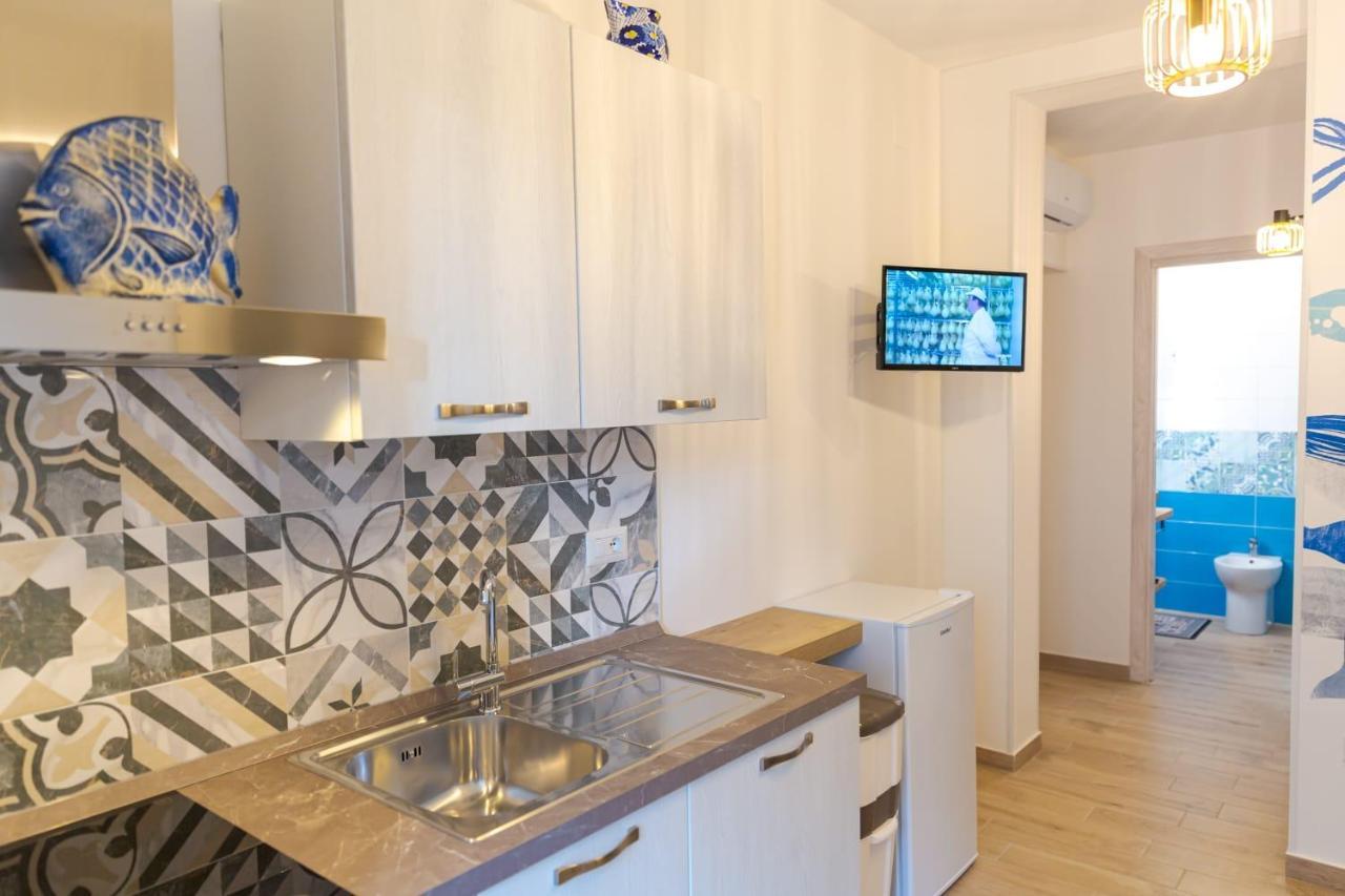 Sea Garden Apartments Ашеа Экстерьер фото